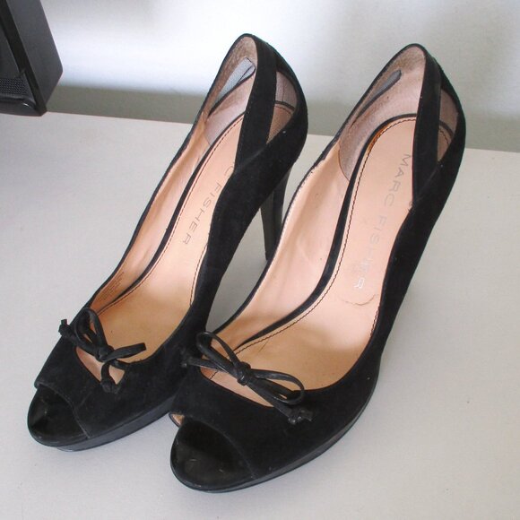 Marc Fisher "Violat" Womens Black Suede .5" Platform Peep w/3.5" Heel- Size 8.5M - Picture 1 of 11